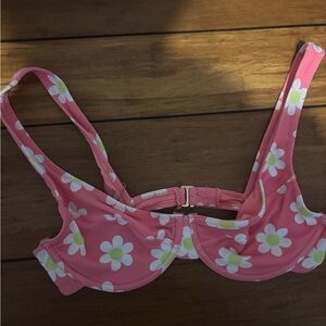 PacSun Pink Floral Bikini Top